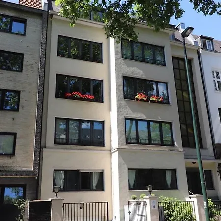 Stilvolle Zentrale In * Düsseldorf